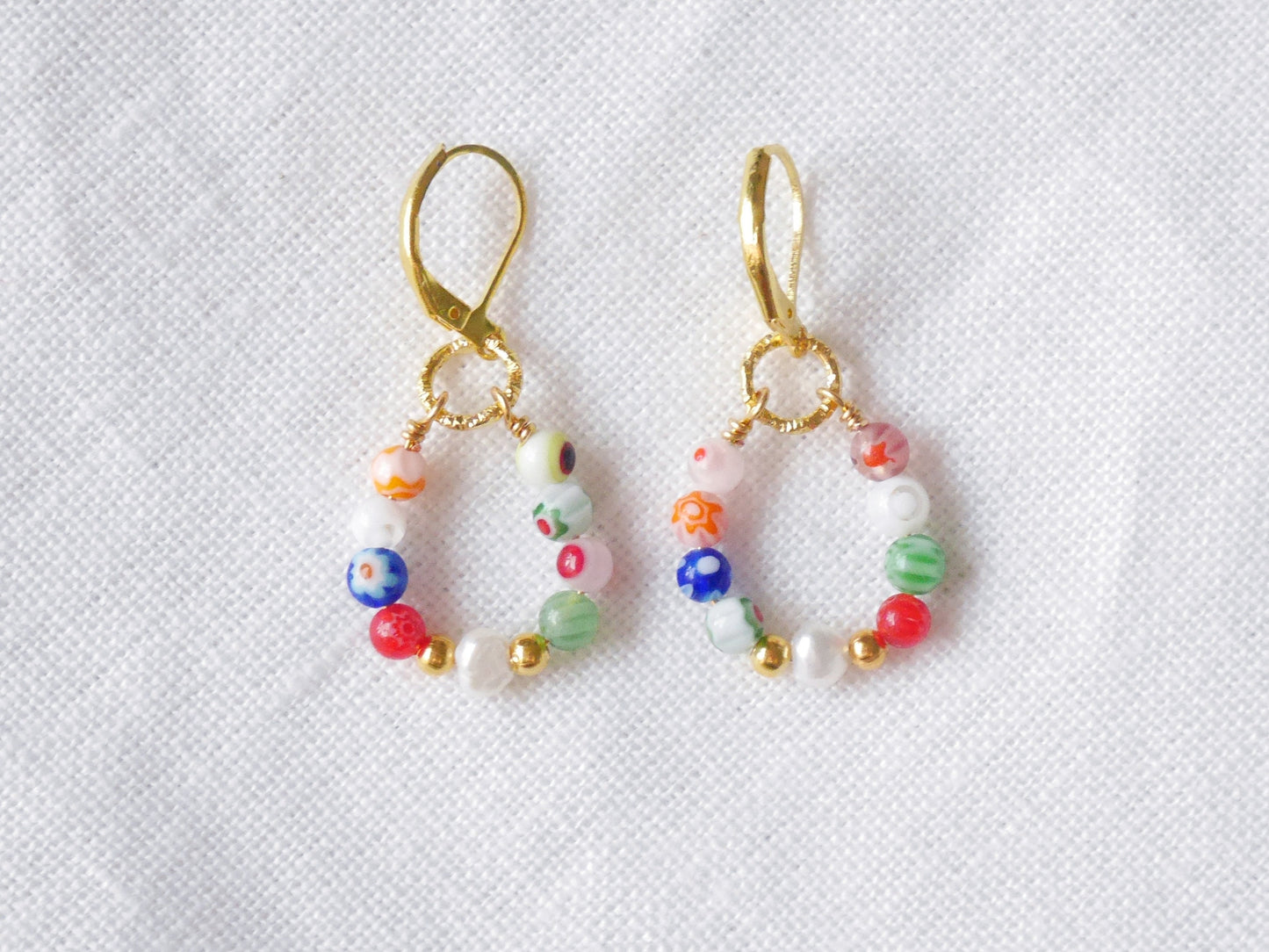 Millefiori pearl earrings | Colorful hoop drop earrings | Small glass bead earrings with multicolor beads | Colorful gold earrings leverback