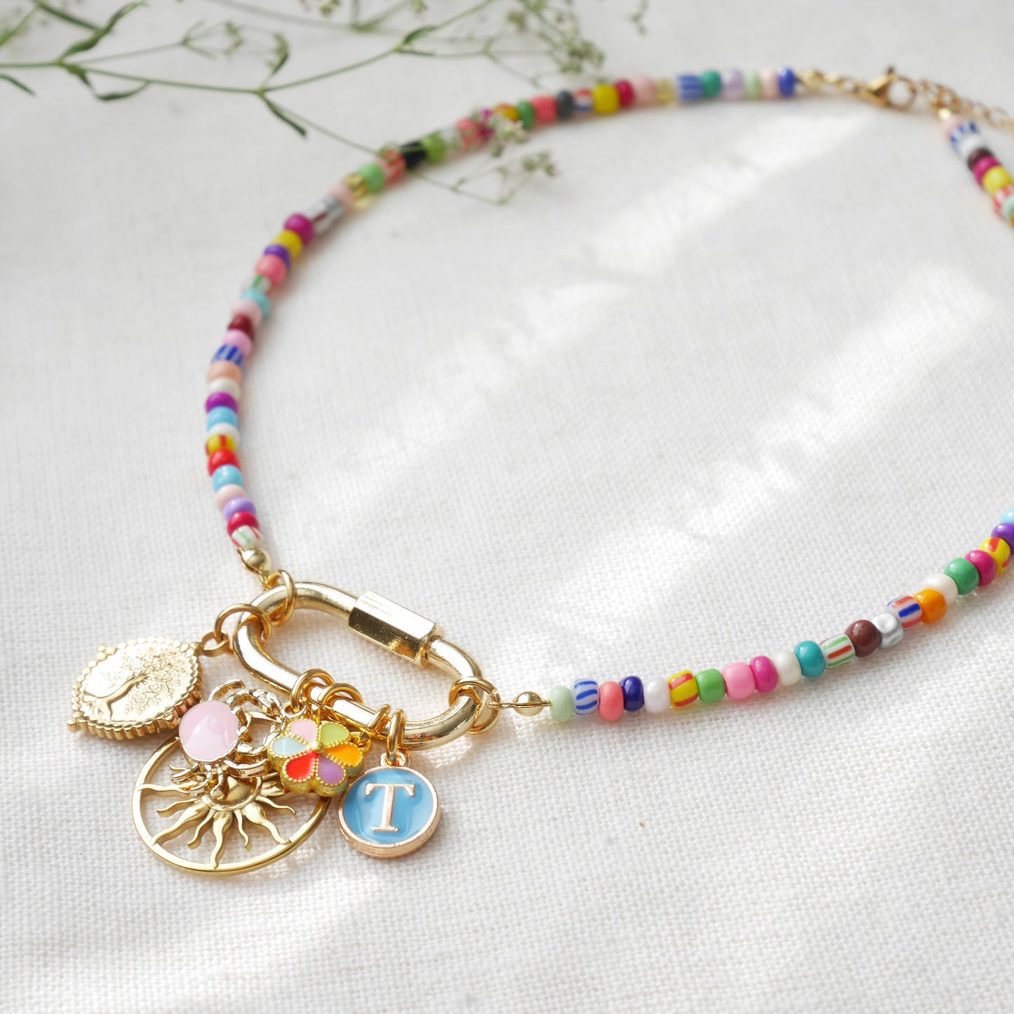 Colorful beaded carabiner necklace | Custom charm choker | Seed bead personalized jewelry gift for her with multicolor and striped beads