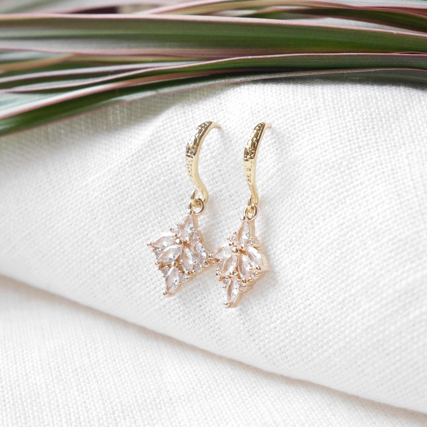 Art deco drop earrings | Dainty small bridal earrings | Sparkly 1920s style jewelry | Bridesmaid earrings | Cubic zirconia anniversary gift