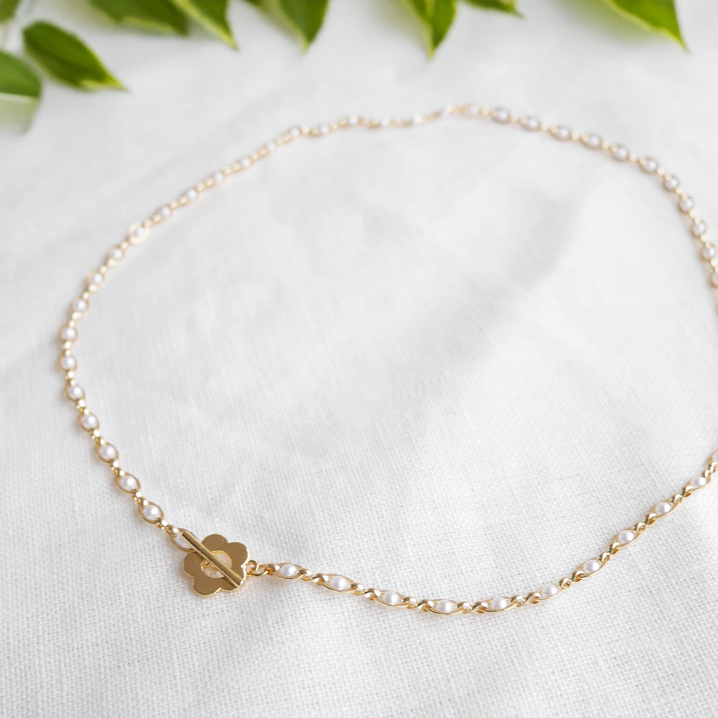 Gold pearl chain necklace - dainty flower toggle choker