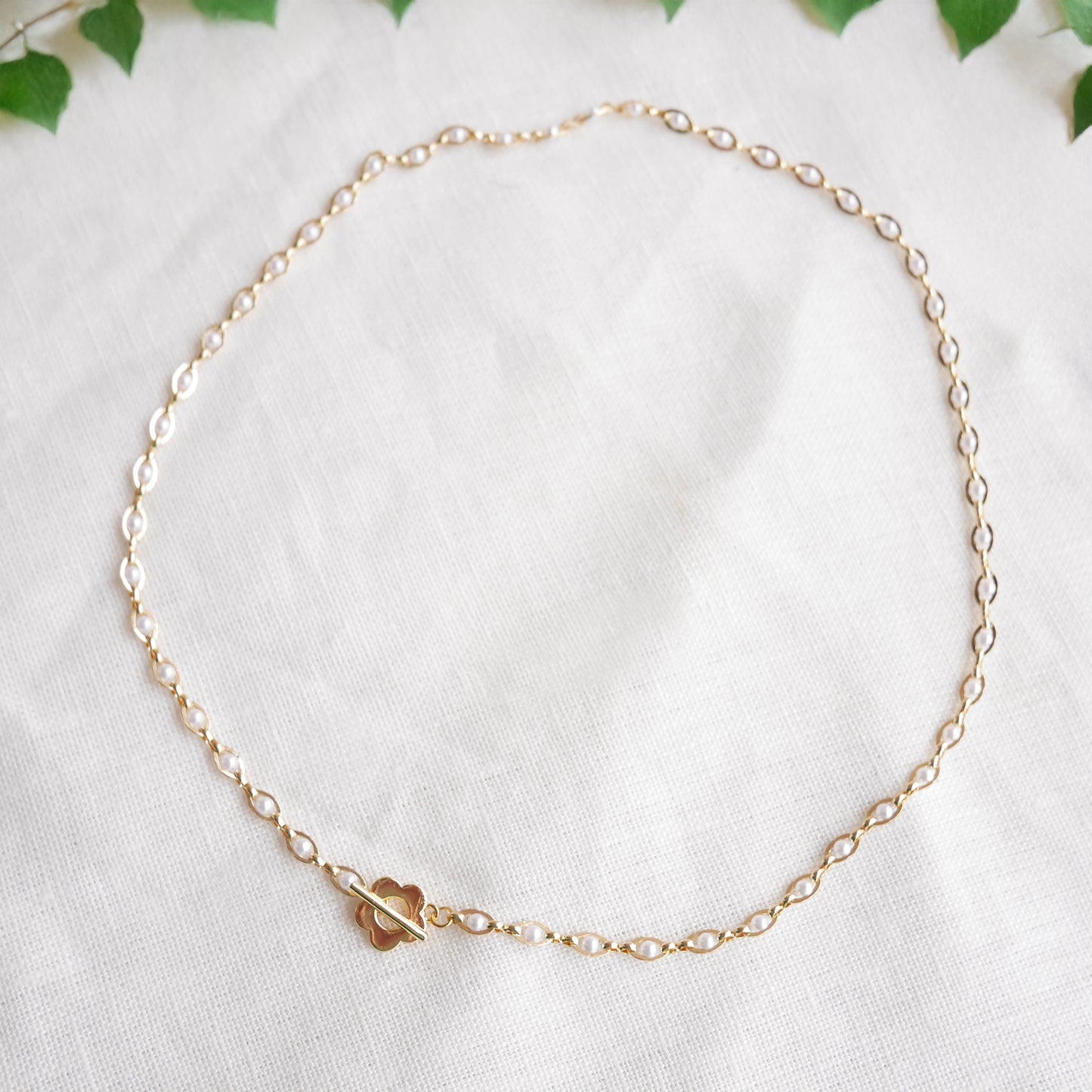 Gold pearl chain necklace - dainty flower toggle choker