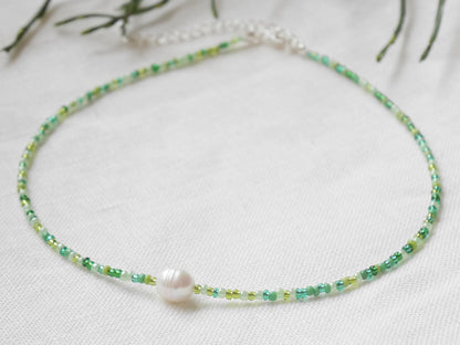 Green seed bead necklace | Freshwater pearl necklace with tiny green beads | Green glass bead necklace | Gift for someone that loves green