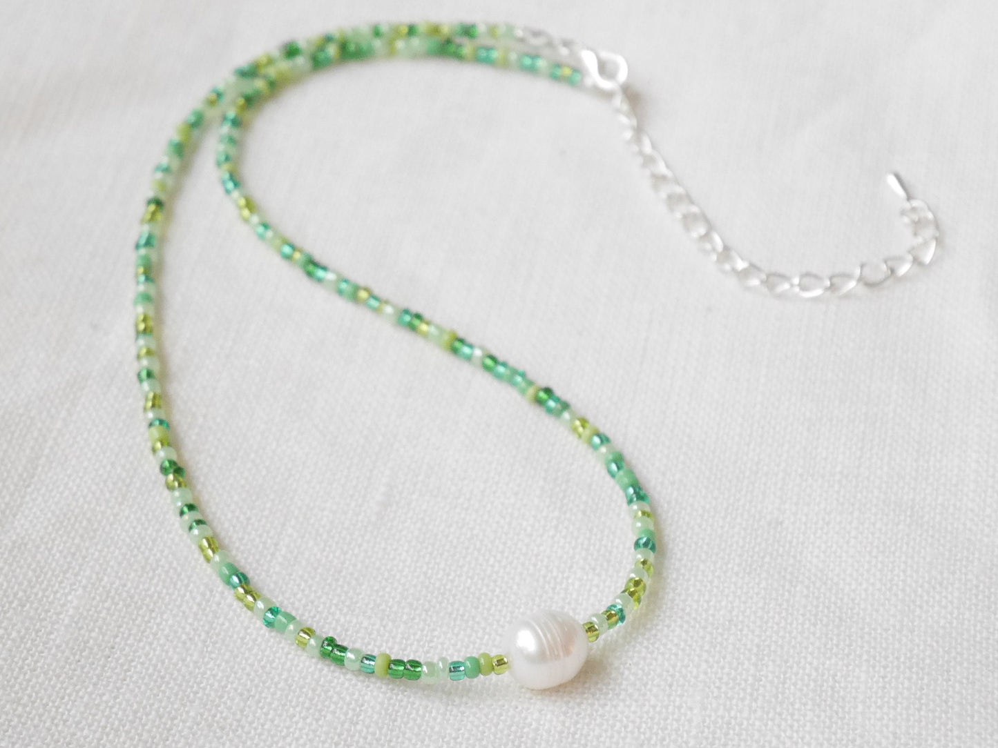 Green seed bead necklace | Freshwater pearl necklace with tiny green beads | Green glass bead necklace | Gift for someone that loves green