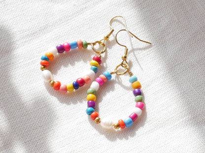 Colorful beads hoop earrings | Beaded boho earrings | Mixed color holiday bead earrings for her | Seed bead earrings with a freshwater pearl