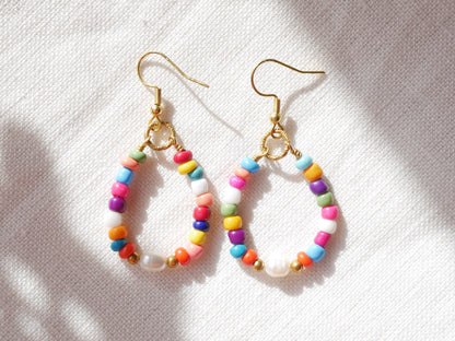 Colorful beads hoop earrings | Beaded boho earrings | Mixed color holiday bead earrings for her | Seed bead earrings with a freshwater pearl