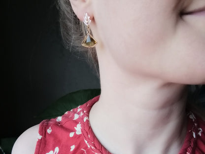 Elegant yellow fan art deco earrings – vintage bridal jewelry with glass pendant