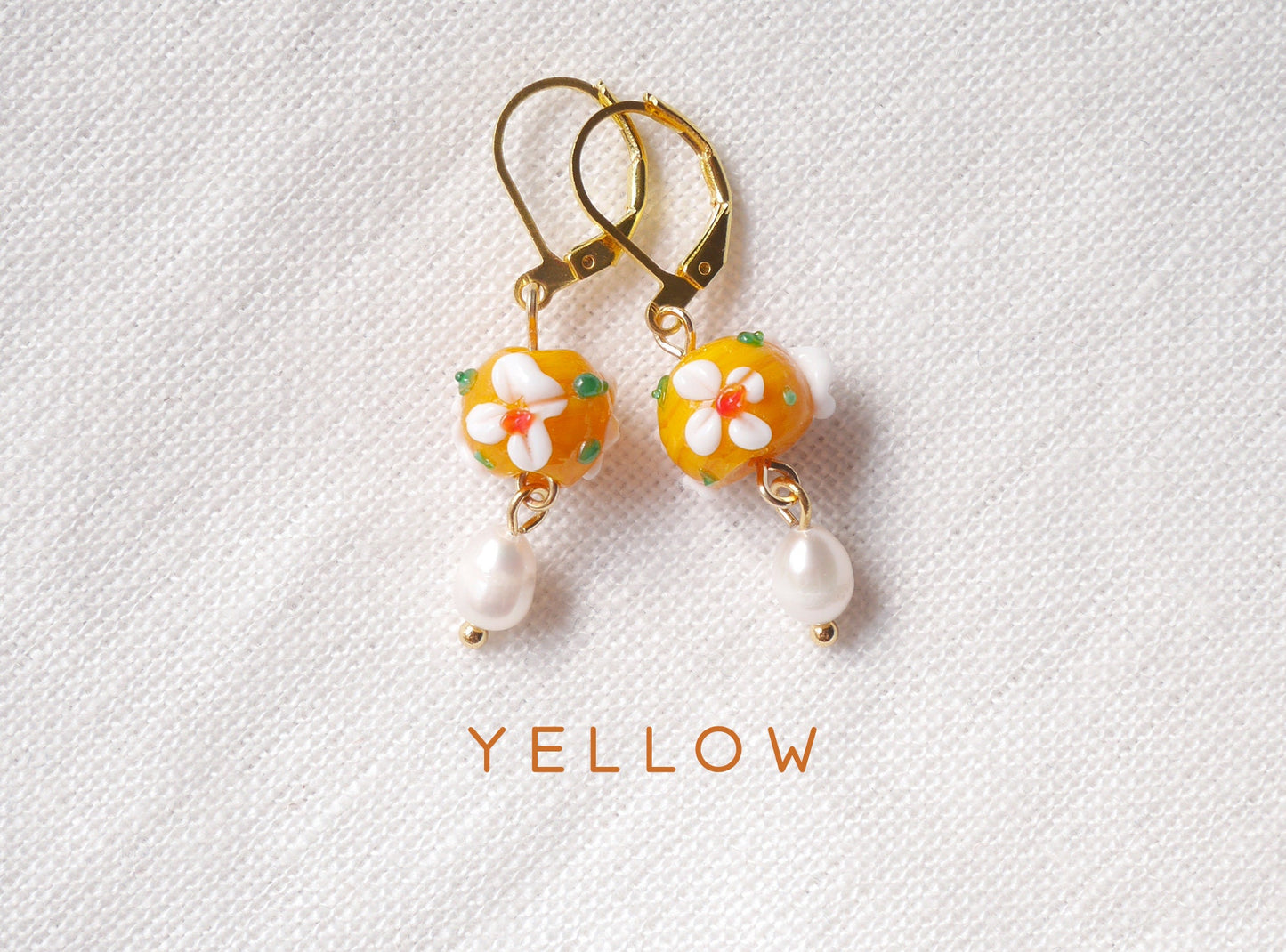 Flower pearl earrings | Green flower drop earrings| Glass earrings with real pearls | Colorful earrings | Dainty floral jewelry for her