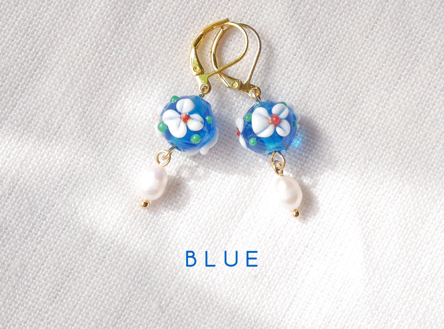 Flower pearl earrings | Green flower drop earrings| Glass earrings with real pearls | Colorful earrings | Dainty floral jewelry for her