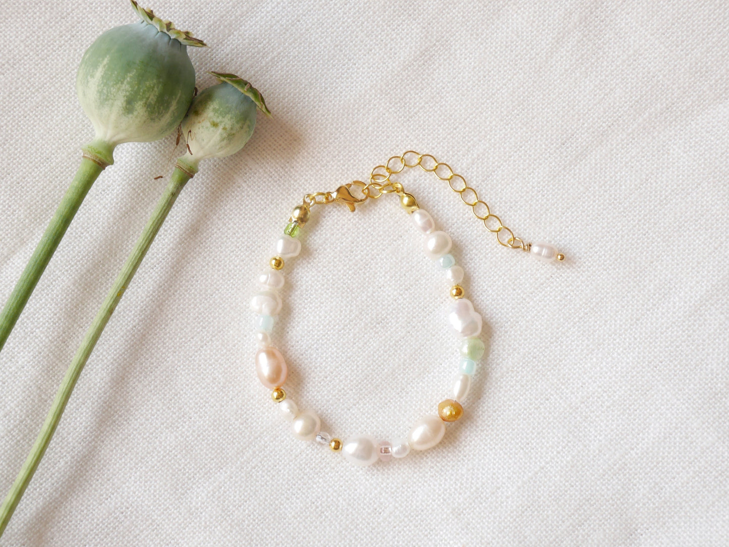 Pearl beaded bracelet | Soft colors pearl bracelet with mixed real pearls | Romantic gift for her | Pink and white freshwater pearl bracelet