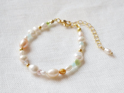 Pearl beaded bracelet | Soft colors pearl bracelet with mixed real pearls | Romantic gift for her | Pink and white freshwater pearl bracelet