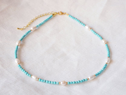 Turquoise pearl necklace | Turquoise stone bead necklace with freshwater pearls | Turquoise and white choker | Small stones necklace for her