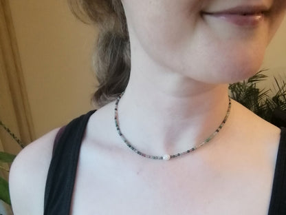 Agate stone beads necklace | Small bead pearl necklace | Minimalist dainty necklace with Indian agate stones | Natural neutral colors choker