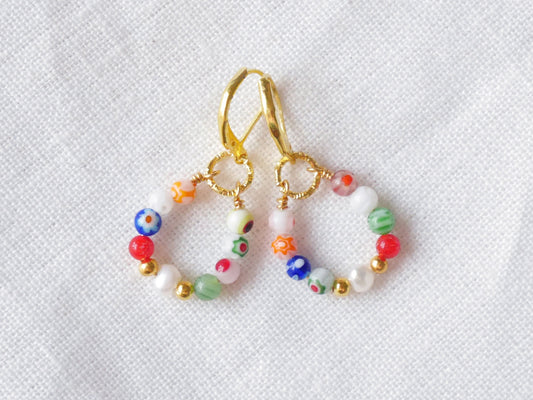 Millefiori pearl earrings | Colorful hoop drop earrings | Small glass bead earrings with multicolor beads | Colorful gold earrings leverback