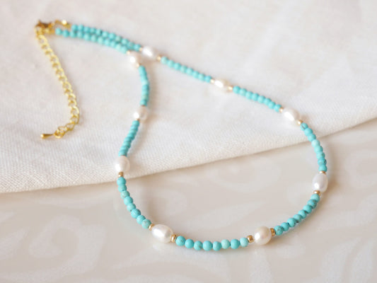 Turquoise pearl necklace | Turquoise stone bead necklace with freshwater pearls | Turquoise and white choker | Small stones necklace for her