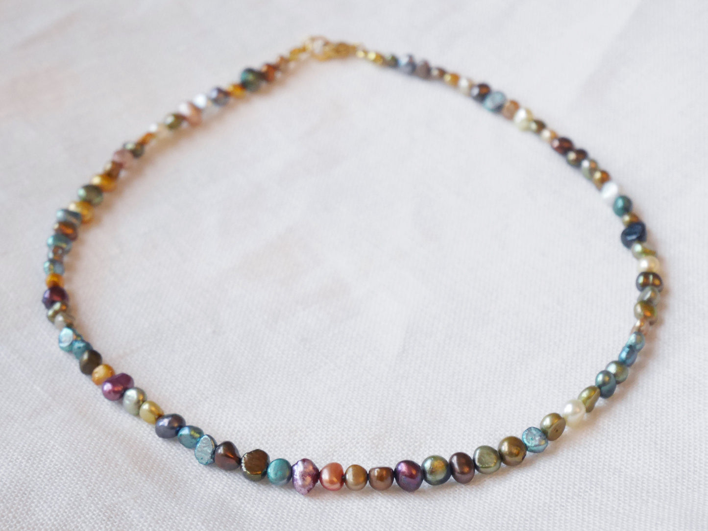 Dark pearls necklace | Dark colors real pearls choker | Beaded mixed metallic freshwater pearl jewelry | Unisex birthday gift for him or her