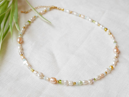 Multicolor pearl necklace – soft pastel freshwater pearl and glass bead choker