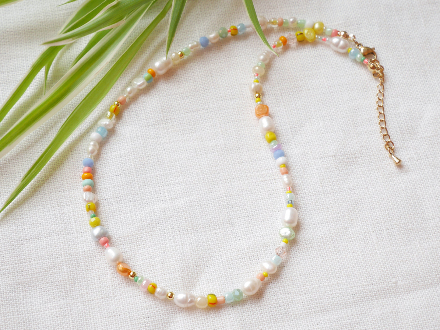 Tropical beads necklace | Exotic colorful beaded choker with pastel color beads | Cute multicolor seed bead jewelry with freshwater pearls