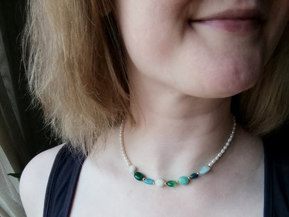 Gemstone pearl necklace | Freshwater pearl necklace with gemstones | Natural stones choker with aquamarine, agate, amazonite, apatite stones