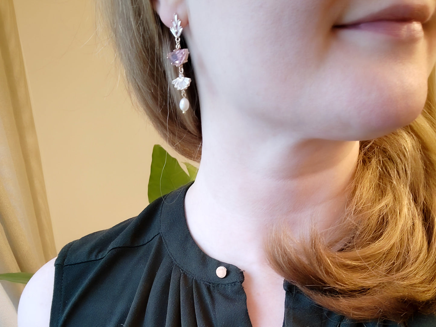 Long pink Art deco dangle earrings | Vintage style gold fan earrings | Beautiful elegant 1920s wedding earrings with rhinestone crystal