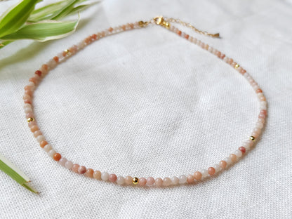 Sunstone necklace | Peach color necklace | Small beads choker | Pastel beaded necklace with sun stone beads | Cute small stones choker