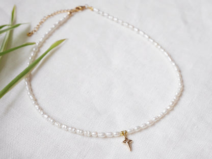 Freshwater pearl necklace | North star pendant choker | Small real pearls with star charm | Dainty light-weight cute gold zircon jewelry