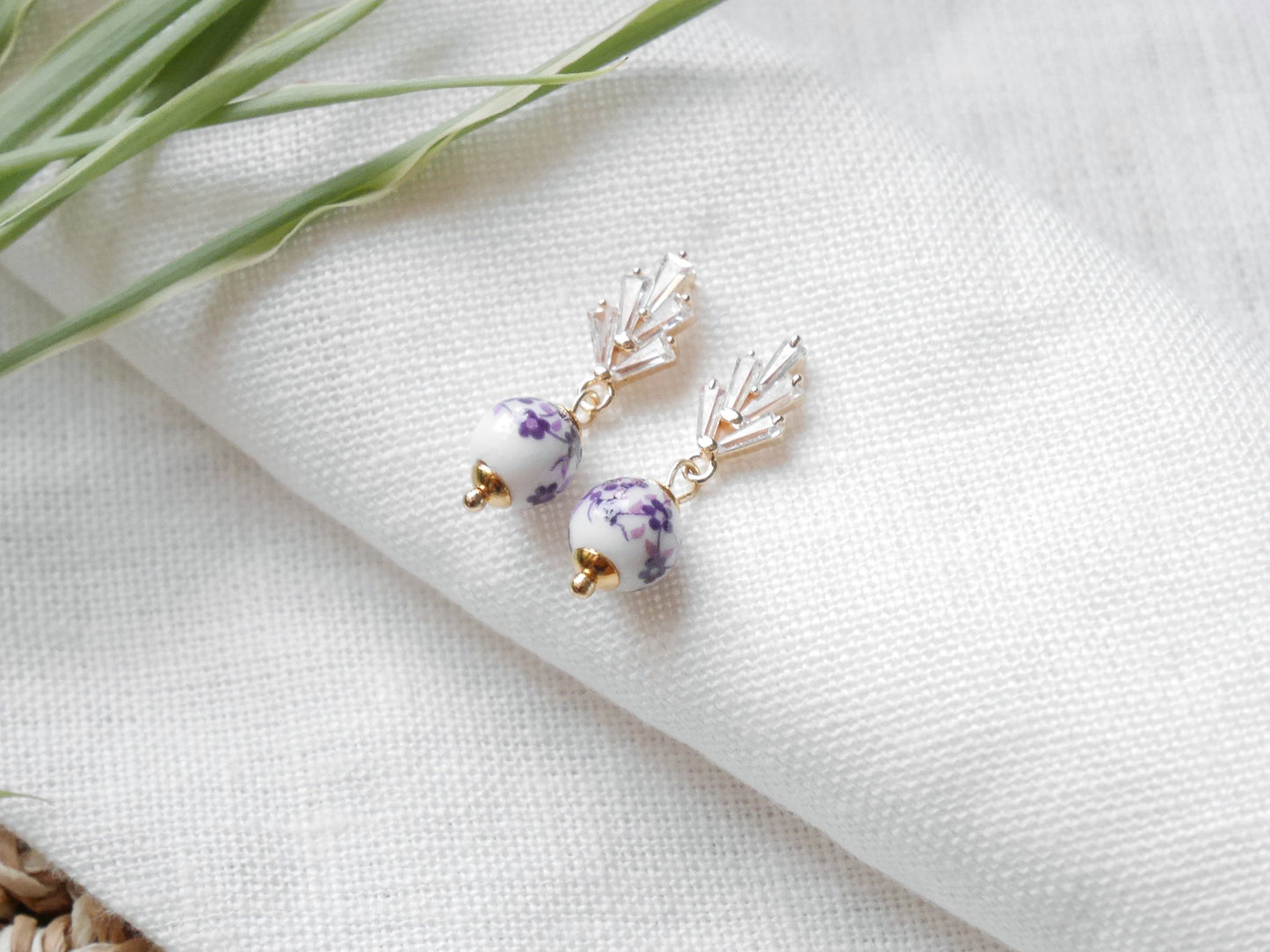 Art deco drop earrings | Small porcelain ceramic jewelry | Vintage 1920s style with flower pattern | Dainty cute elegant handmade gift idea