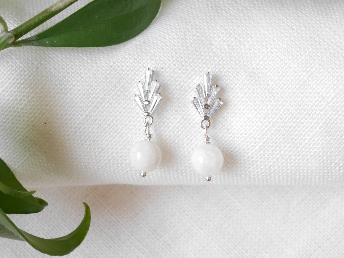 Zircon moonstone earrings | Art deco jewelry | White stone drop earrings | Vintage style cute dainty design | 1920's inspired bridal wedding