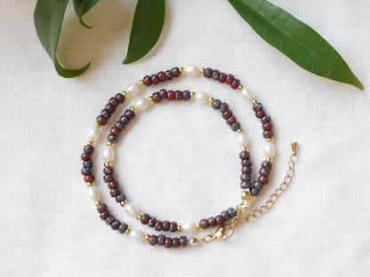 Red garnet beaded necklace | Cute freshwater pearl choker with dark red Miyuki Picasso glass beads | Dainty dark colors jewelry gift for her