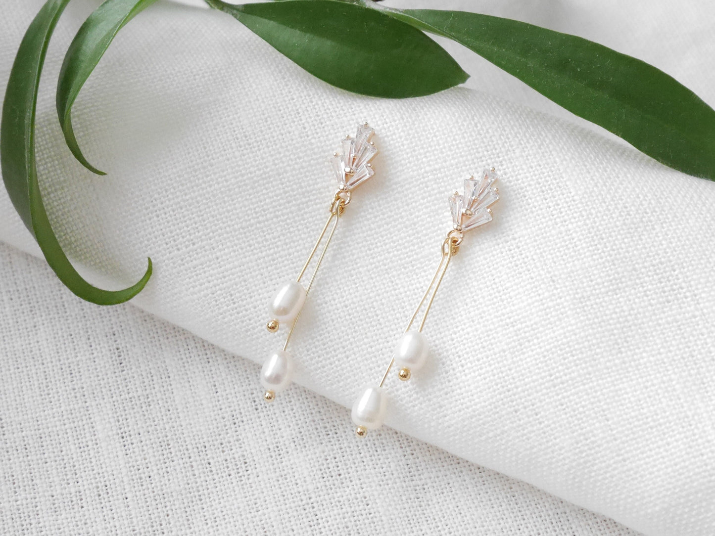 Art deco long dangle earrings – elegant freshwater pearl drop jewelry