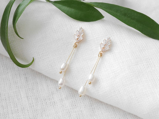 Art deco long dangle earrings – elegant freshwater pearl drop jewelry