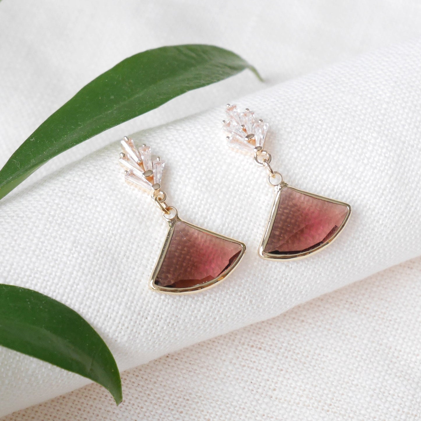 Plum art deco earrings | Burgundy glass drop earrings | 1920s style jewelry in wine color | Dainty dangle earrings | Birthday gift for woman