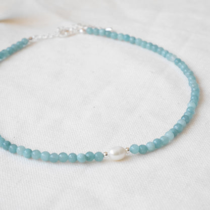 Aquamarine pearl necklace | Aquamarine stone beads choker | Light blue beaded jewelry with freshwater pearl | Romantic gift for girlfriend