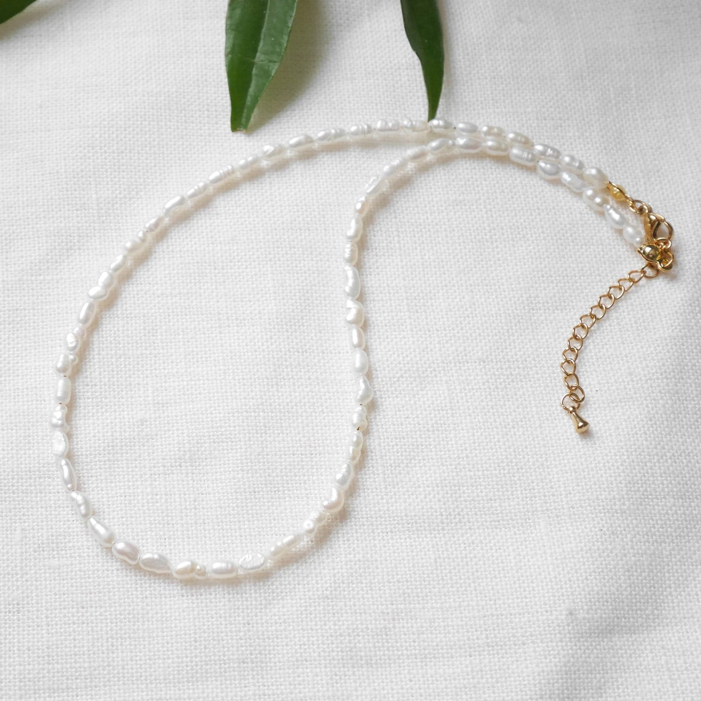 Tiny freshwater pearls necklace | Small baroque pearls choker | Dainty light-weight jewelry with real pearls | Cute birthday gift for her