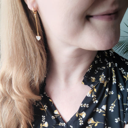 Heart bar earrings | Shell heart dangle earrings | Valentine's Day gift | Minimalist mother or pearl jewelry | Cute romantic gift for her