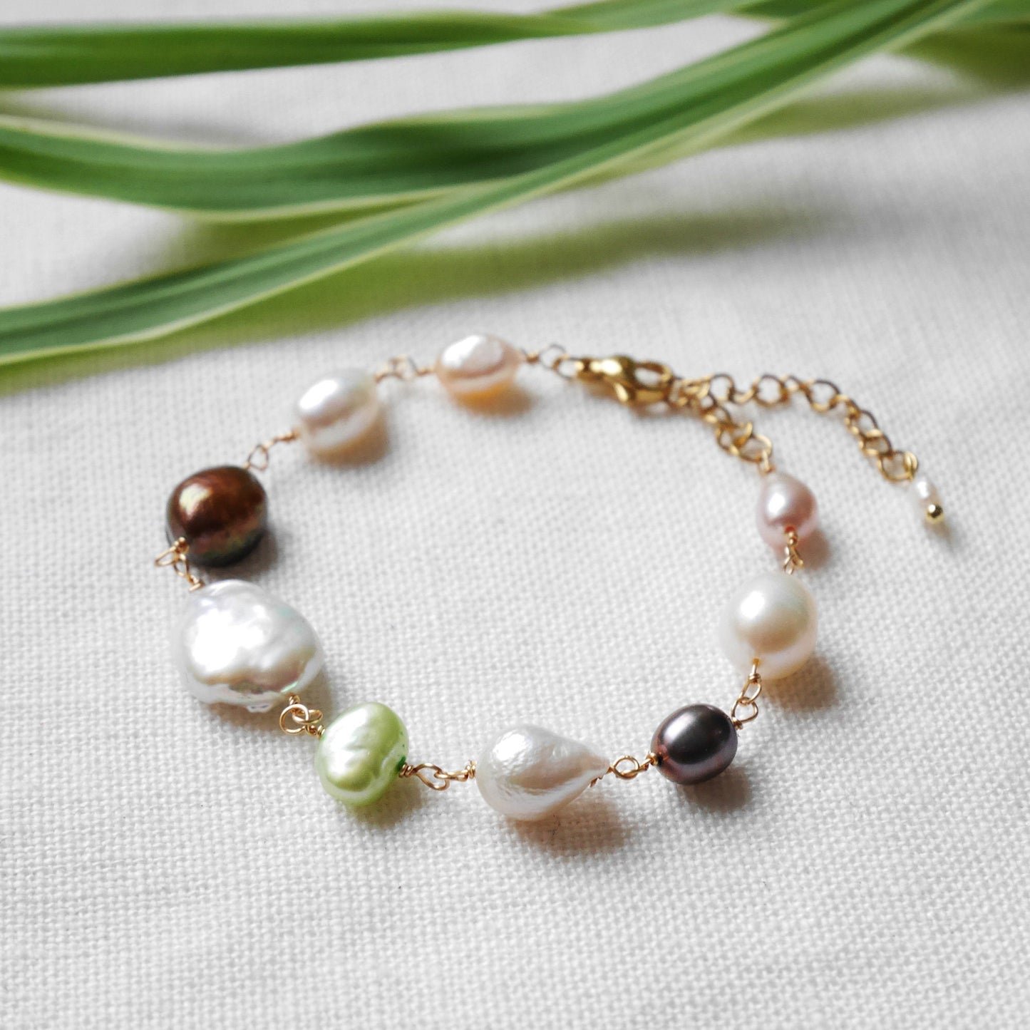 Mixed freshwater pearl bracelet | Multicolor feminine boho bracelet | Various sizes shapes genuine baroque pearl jewelry | Cute gift for her