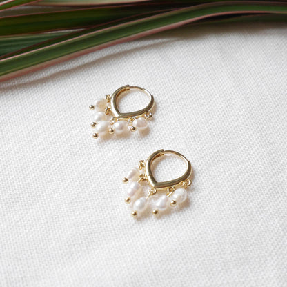 Small freshwater pearl hoop earrings | Five irregular shape pearls round earrings | White bead everyday earrings | Cute jewelry gift for her