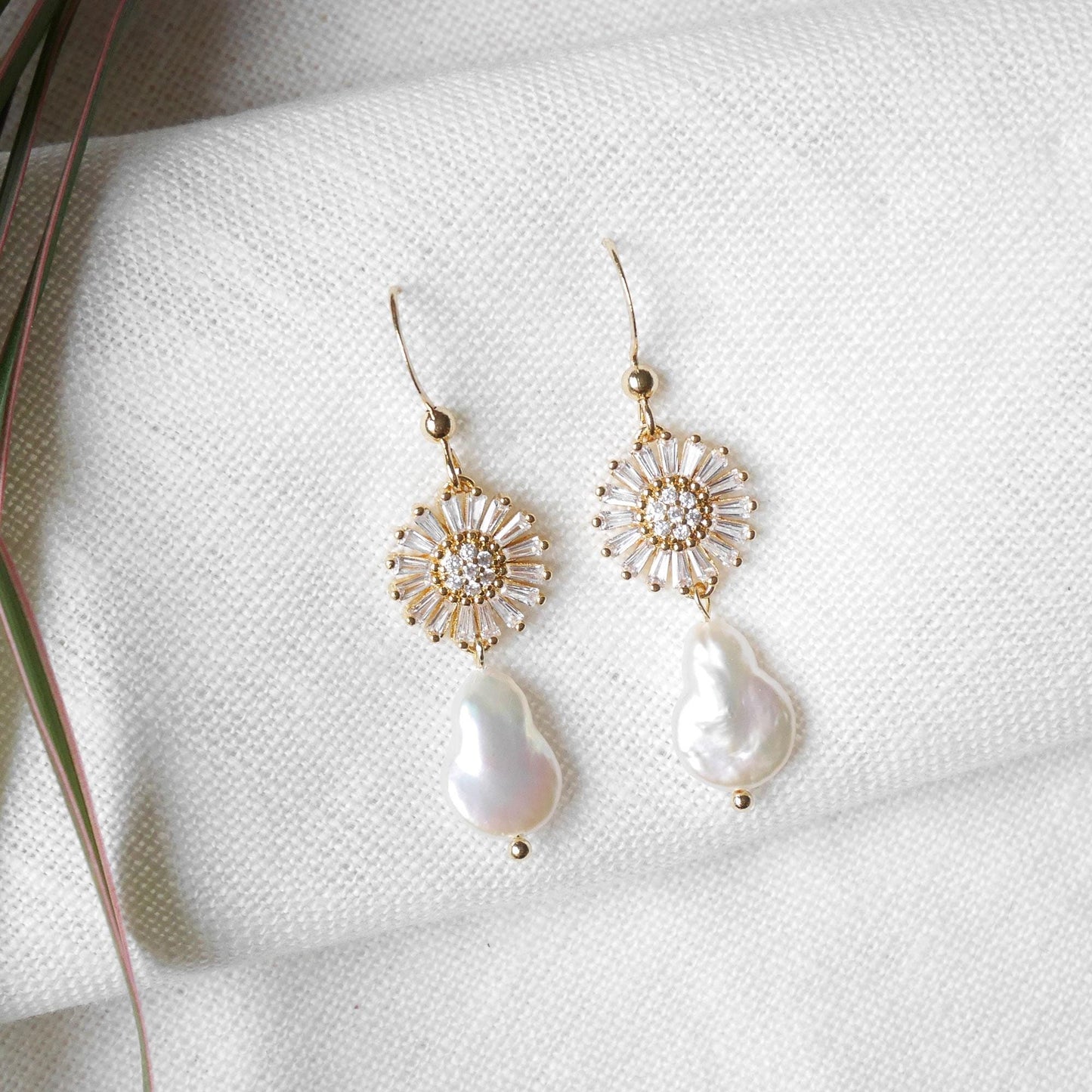Flower pearl drop earrings | Zircon daisy earrings | Teardrop shape freshwater pearl dangle earrings gift | Floral gold earrings for bride