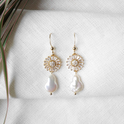 Flower pearl drop earrings | Zircon daisy earrings | Teardrop shape freshwater pearl dangle earrings gift | Floral gold earrings for bride