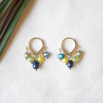 Dark pearls hoop earrings | Round colorful pearls earrings | Muted colors baroque pearl jewelry | Hoops with five freshwater pearls gift