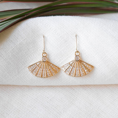 Gold fan earrings | Dainty art deco style drop earrings | Elegant cute zircon earrings | Fan-shaped French hook earrings | Jewelry gift idea