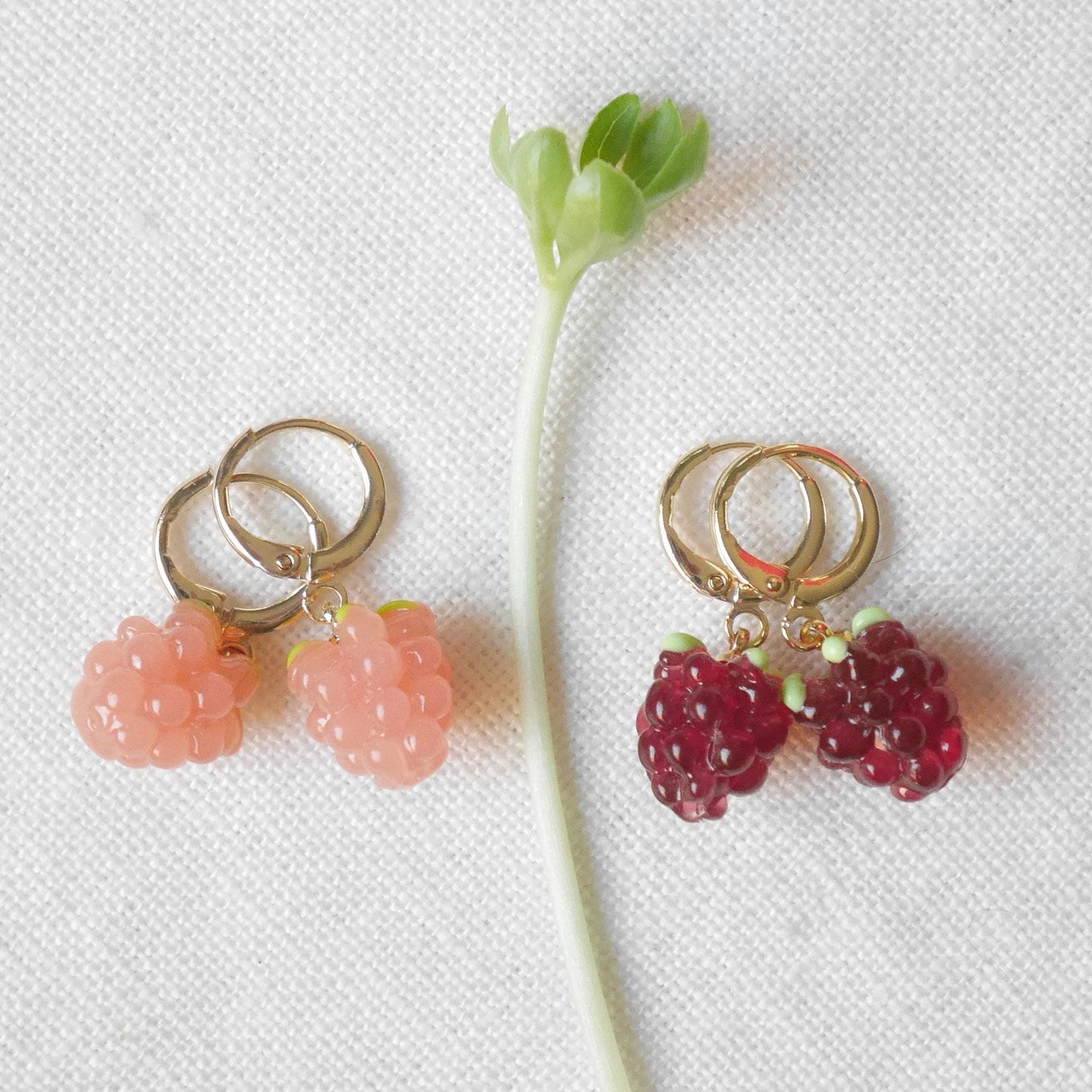 Raspberry hoop earrings | Small cute red berry earrings | Sweet summer jewelry | Adorable gift for her | Berries in peach and burgundy color