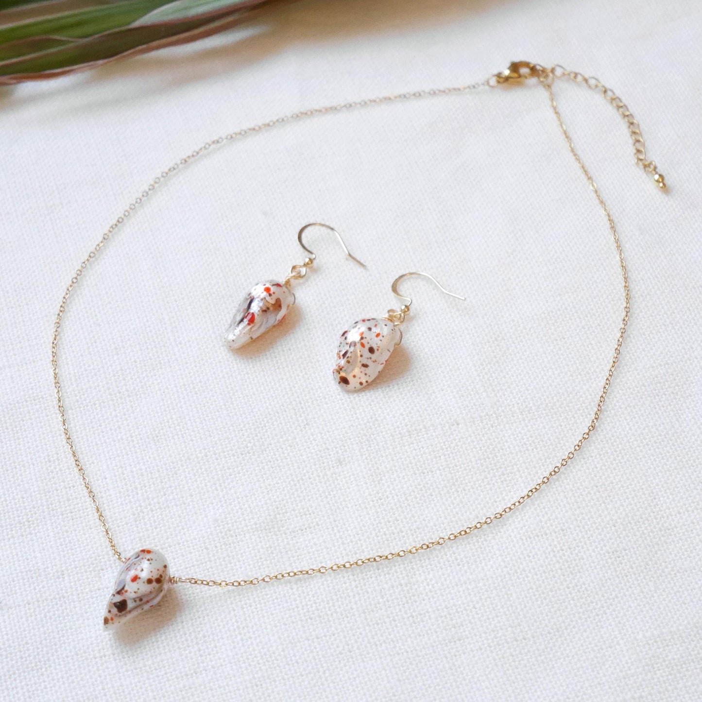 Painted Baroque Pearl Necklace: Dainty Stainless Steel Chain