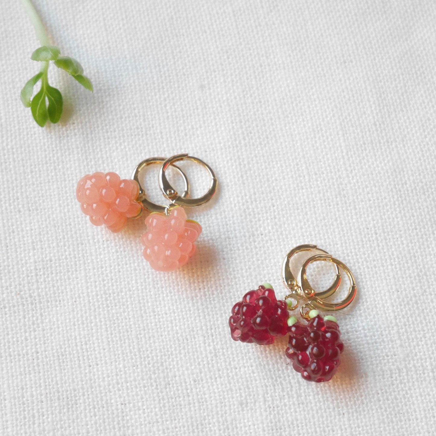 Raspberry hoop earrings | Small cute red berry earrings | Sweet summer jewelry | Adorable gift for her | Berries in peach and burgundy color