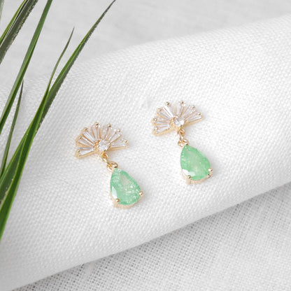 Art deco green drop earrings | Vintage style fan shape earring | Dainty cute CZ gold bridal jewelry | Elegant green crystal gift for her