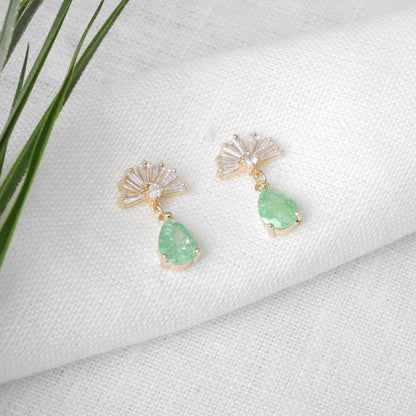 Art deco green drop earrings | Vintage style fan shape earring | Dainty cute CZ gold bridal jewelry | Elegant green crystal gift for her
