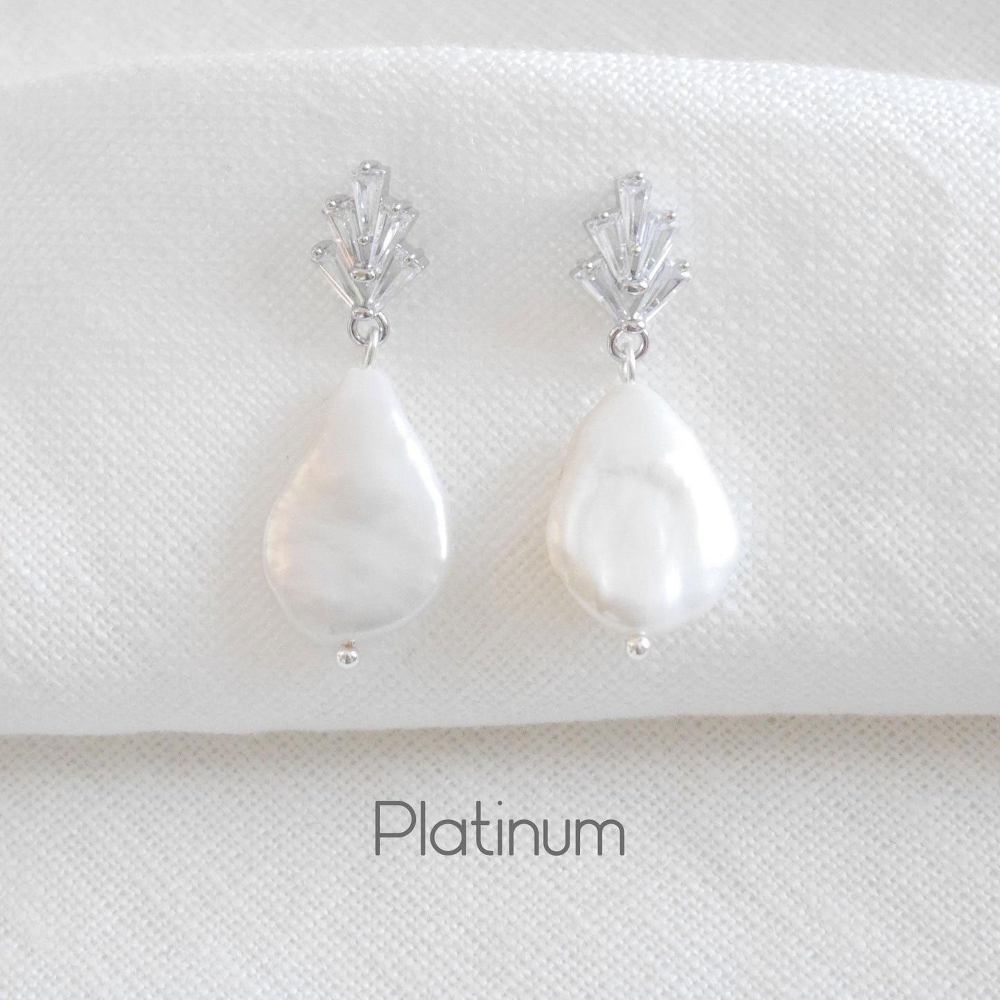 Freshwater pearl art deco earrings | Elegant big pearl earrings | Vintage style bridal pearl drop earrings | 1920s wedding earrings for her