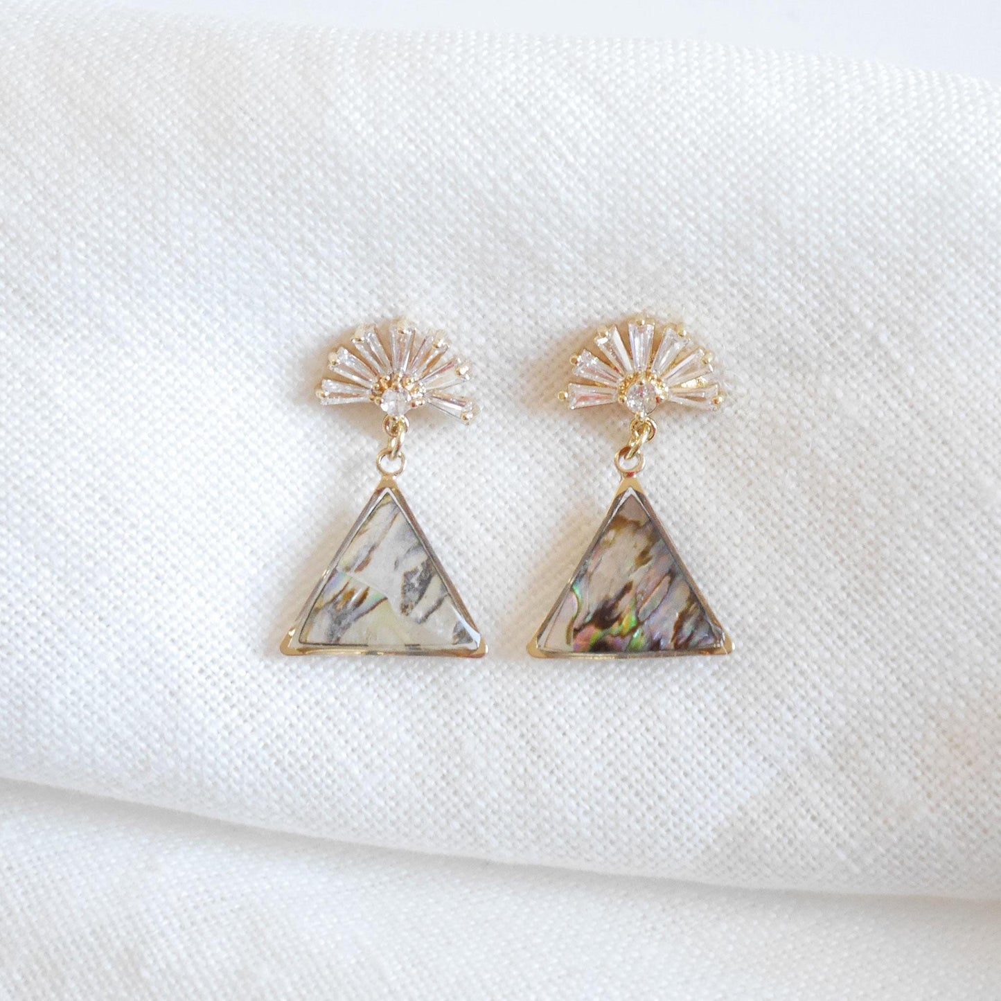 Art deco triangle earrings | Metallic shell drop earrings | Dainty deco fan wedding jewelry | Unique CZ stud earrings with smoky real shells